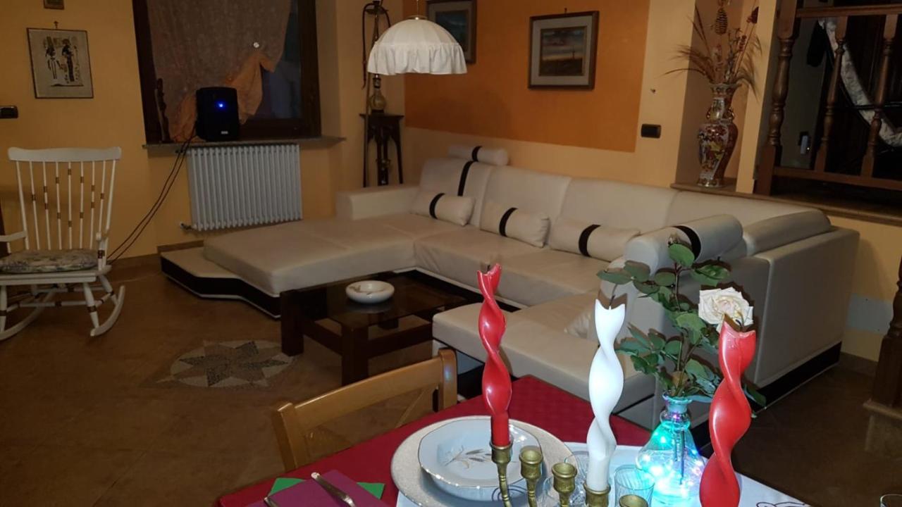 Il Riposo Del Guerriero Bed & Breakfast Corio ภายนอก รูปภาพ