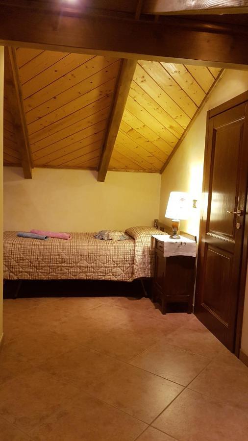 Il Riposo Del Guerriero Bed & Breakfast Corio ภายนอก รูปภาพ